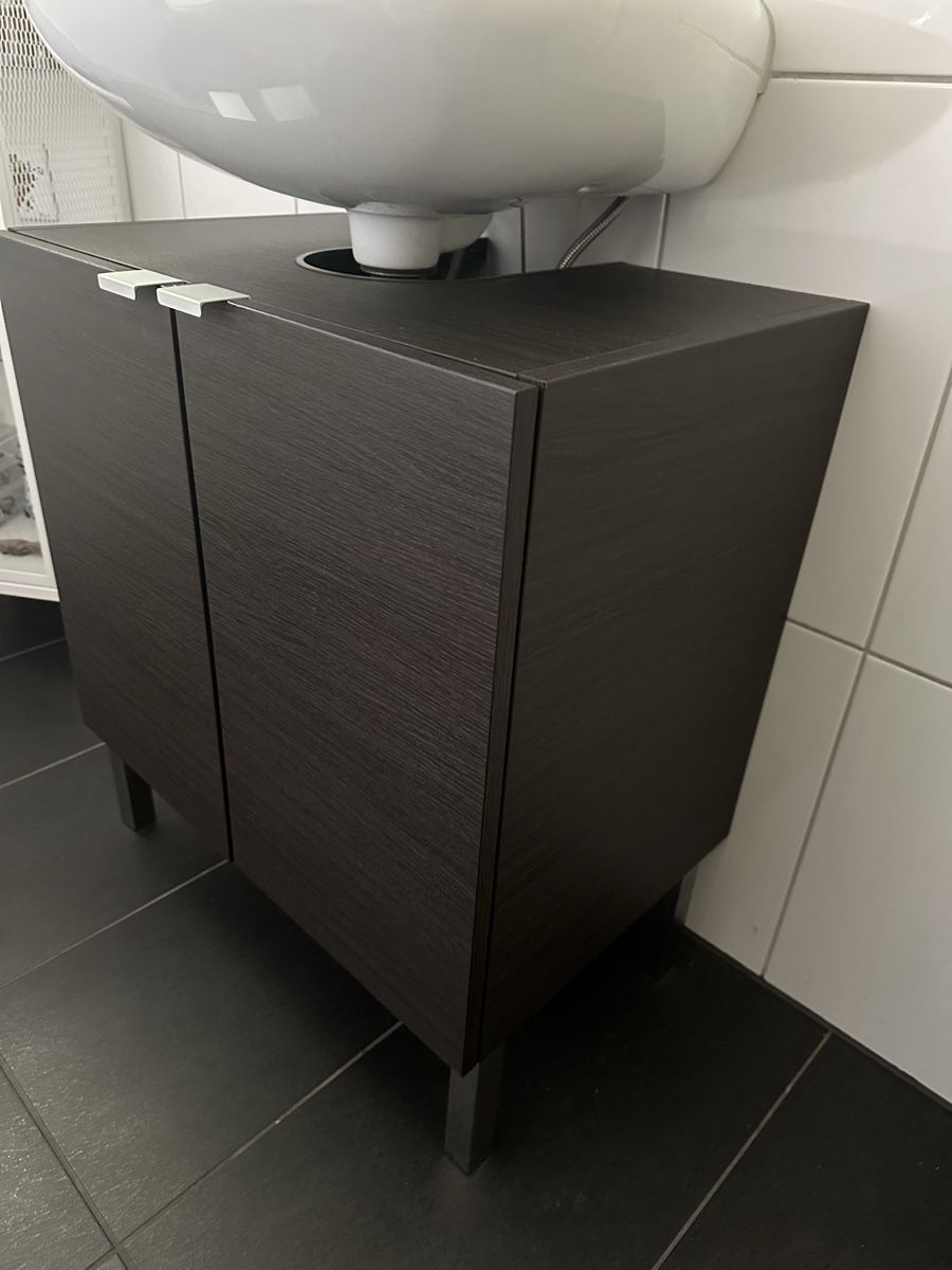 Ikea Mobili per bagno: Waschbeckenunterschrank (Marke: IKEA) – Usato da Kräiligen venduto da SITARO 2