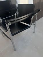 2 Cassina Fauteuils Schwarzes Leder