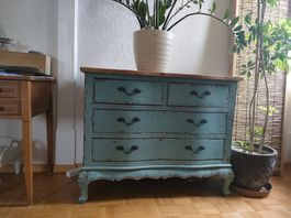 Wunderschöne Kommode