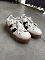 Schuhe Atrium weiss Grösse 36 guter Zustand
