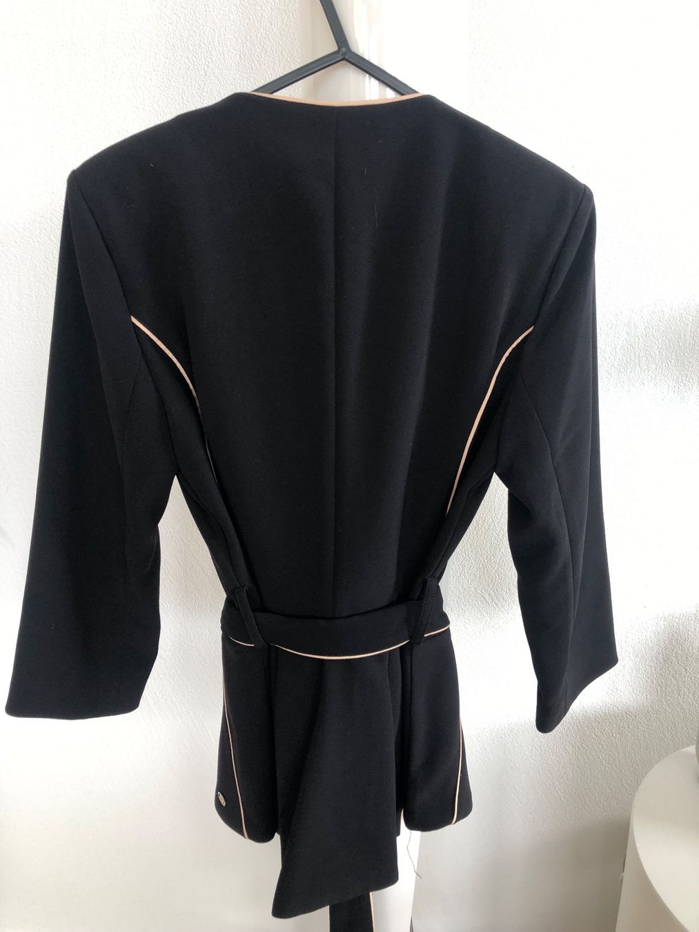 Franchi Giacche: Extravaganter Elisabetta Franchi Blazer Gr 36 – Usato da Balgach venduto da Fashionistalady 2