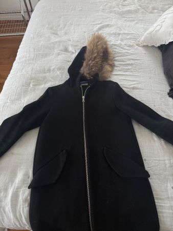 Sandro Wintermantel mit Fellkapuze, schwarz, Grösse 36