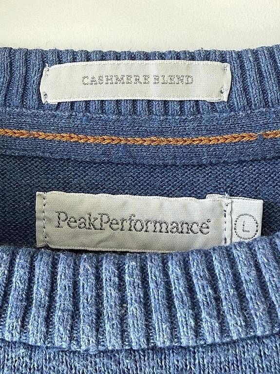 Peak Performance Pulls & Sweat-shirts: Peak Performance Feinstrickpullover Gr.L – D'occasion à Wilen b. Wollerau par chocolady 1