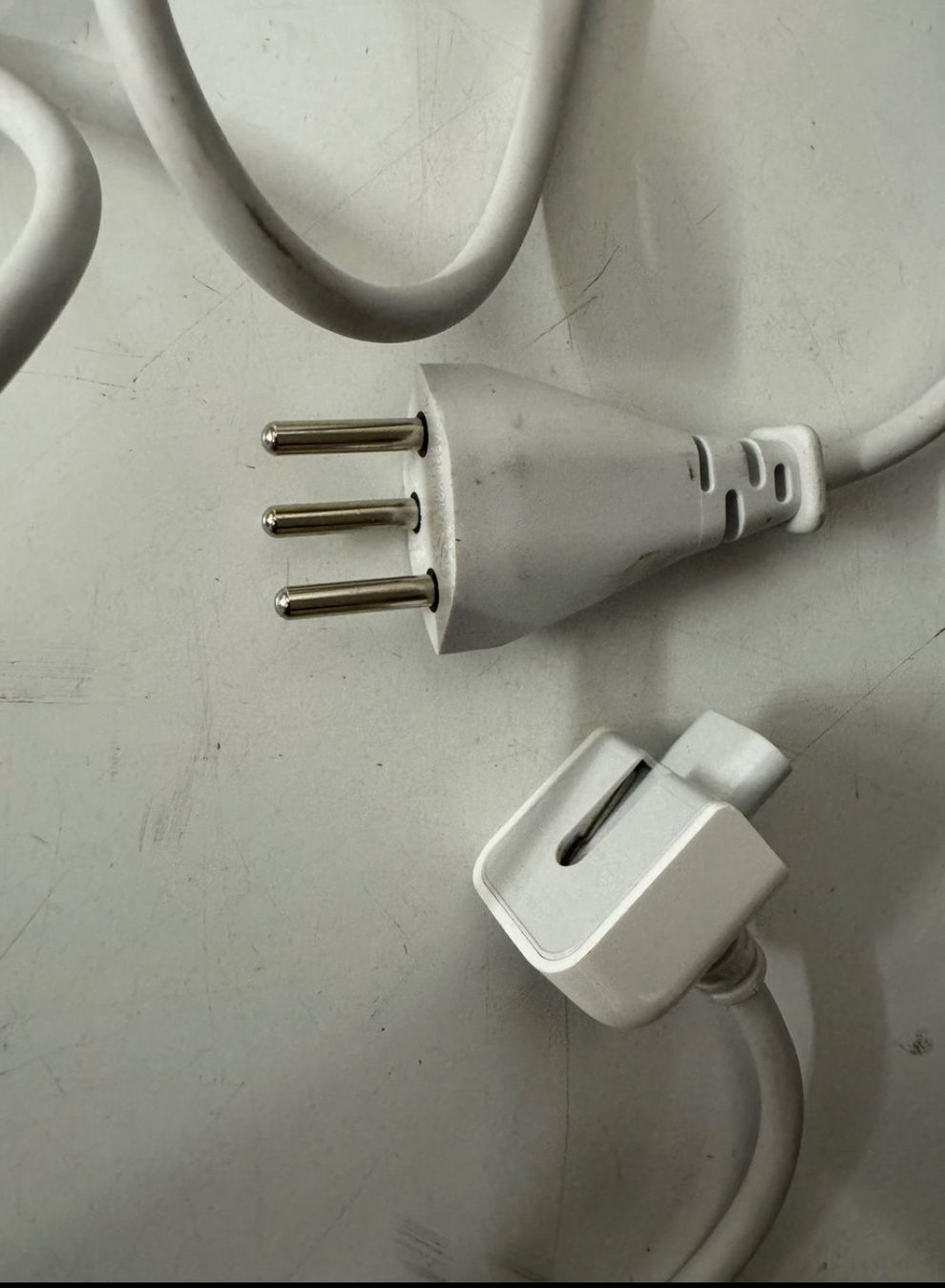 Cavi: Apple Stromkabel APC7Q – Usato da Zürich venduto da zd_1965 1