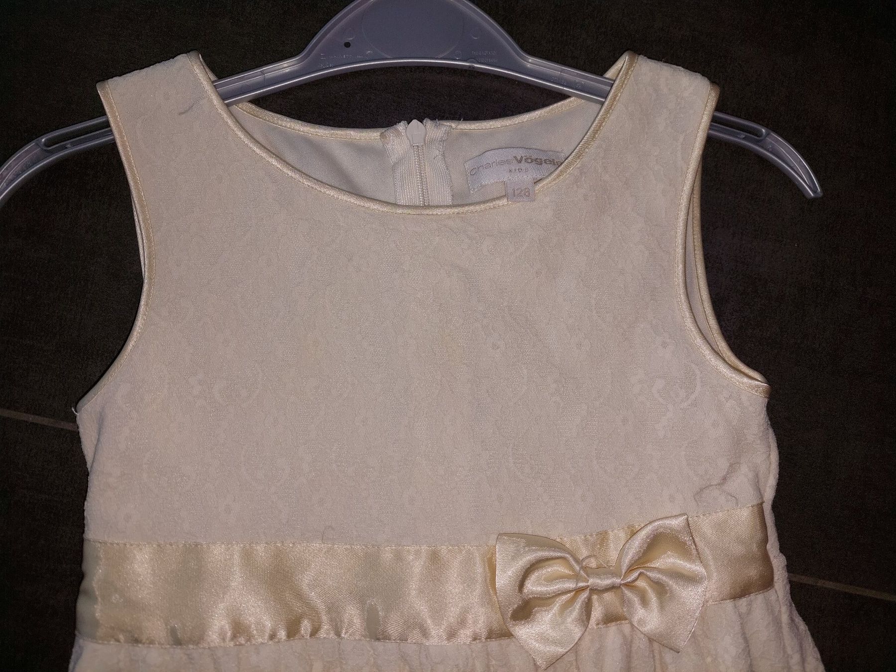 Vestiti & Gonne: Festliches Mädchenkleid Gr. 128 – Usato da St. Erhard venduto da Helenar 1