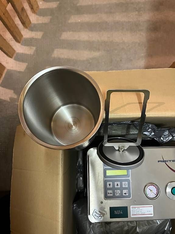 Tutte le macchine: Salbenmaschine ?Vacuret S? – Usato da Zürich venduto da heppan 2
