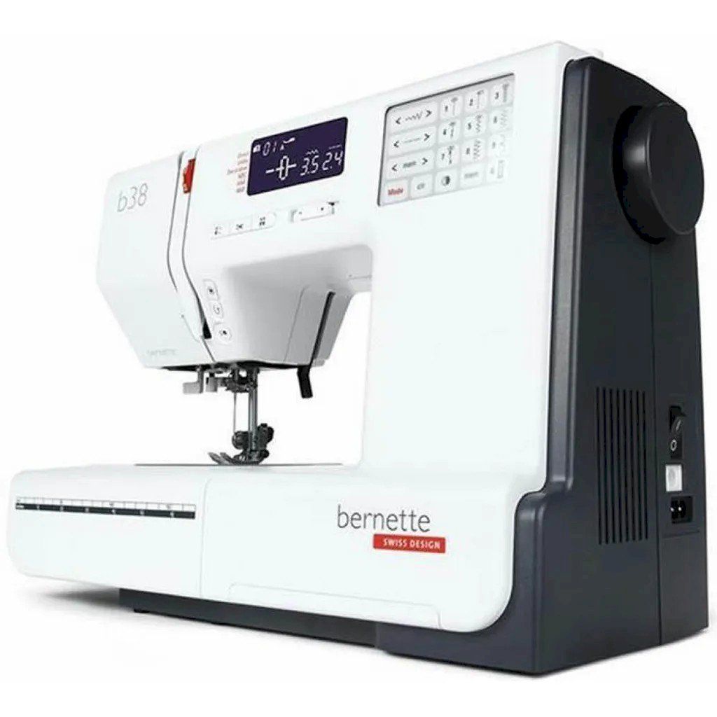 Machines à coudre: Bernette Nutzstich Nähmaschine b38 – Neuf avec emballage d'origine à Bottighofen par zaap 2
