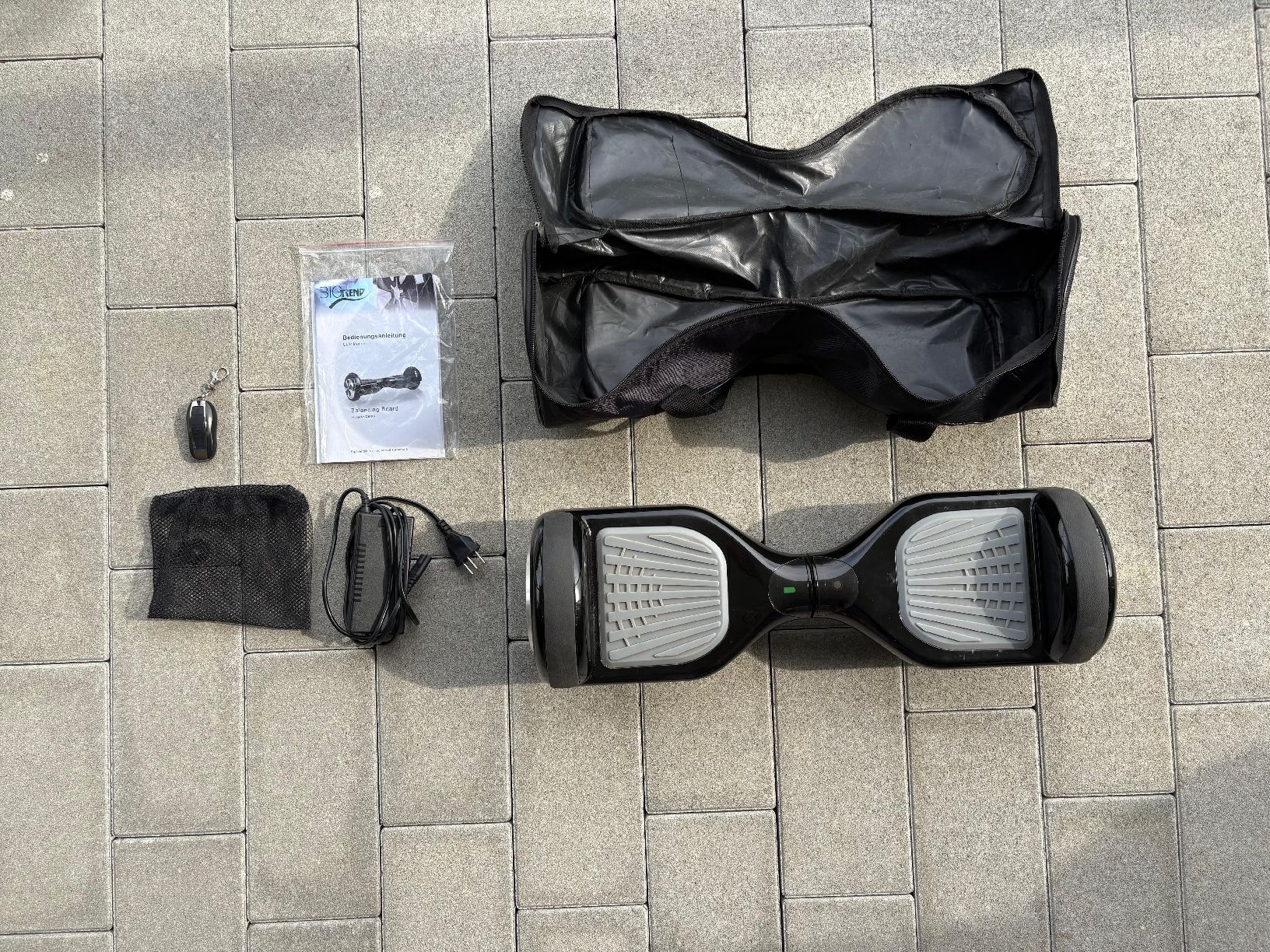 Hoverboards: Schwarzes Hoverboard – Gebraucht aus Steffisburg von Ott_j24