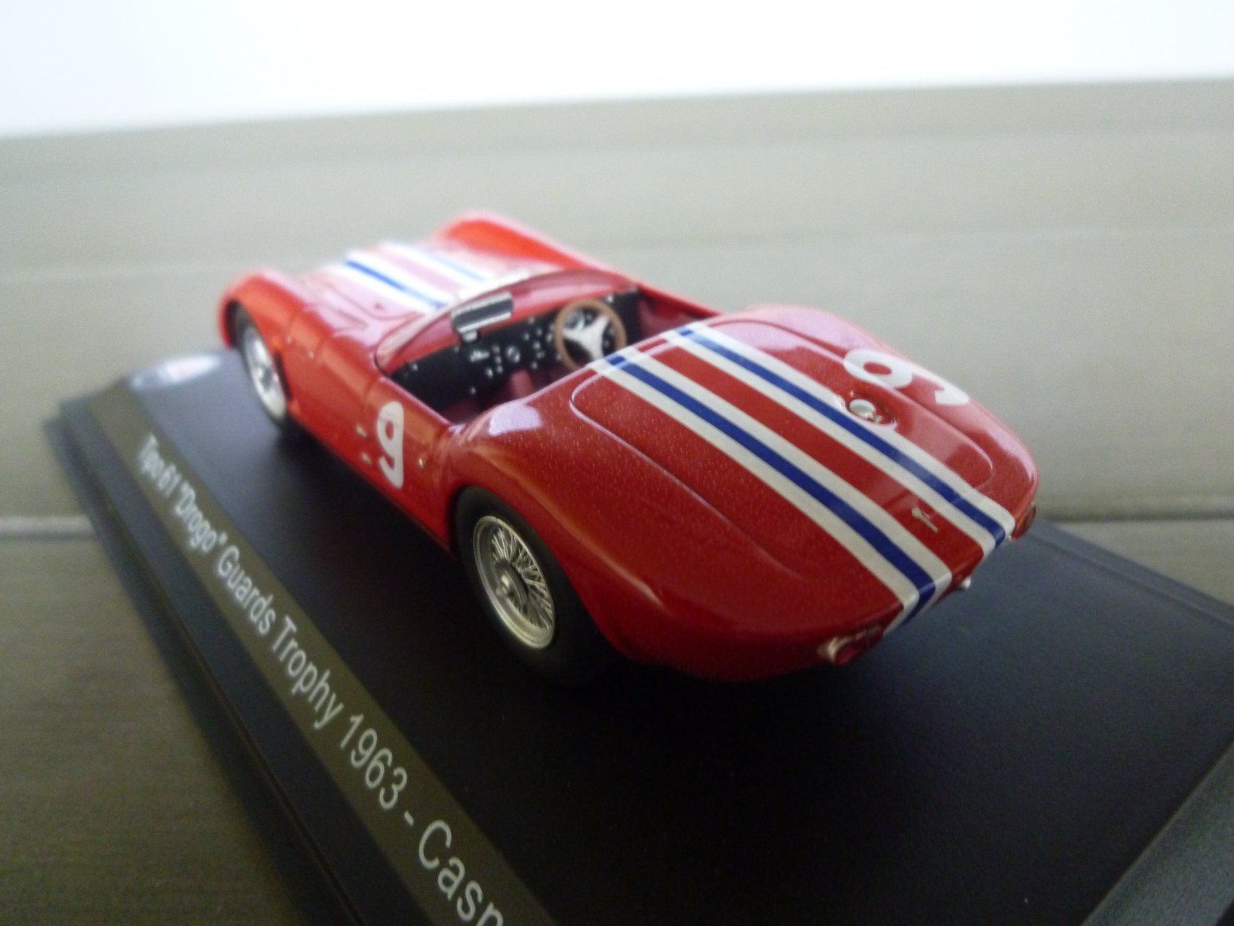 Maserati Modellini d'auto: Maserati Tipo 61 "Drogo" (Guards Trophy 1963) – Nuovo (secondo la descrizione) da Flawil venduto da Imperiosud 2