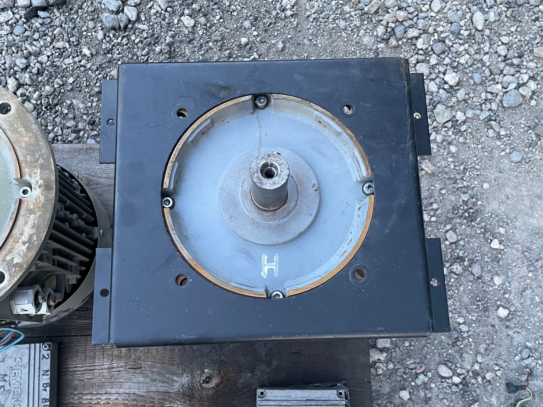 Siemens  Motori: 2x Elektromotor Siemens 7.5 kW – Usato da Gletterens venduto da XBHS7412 2