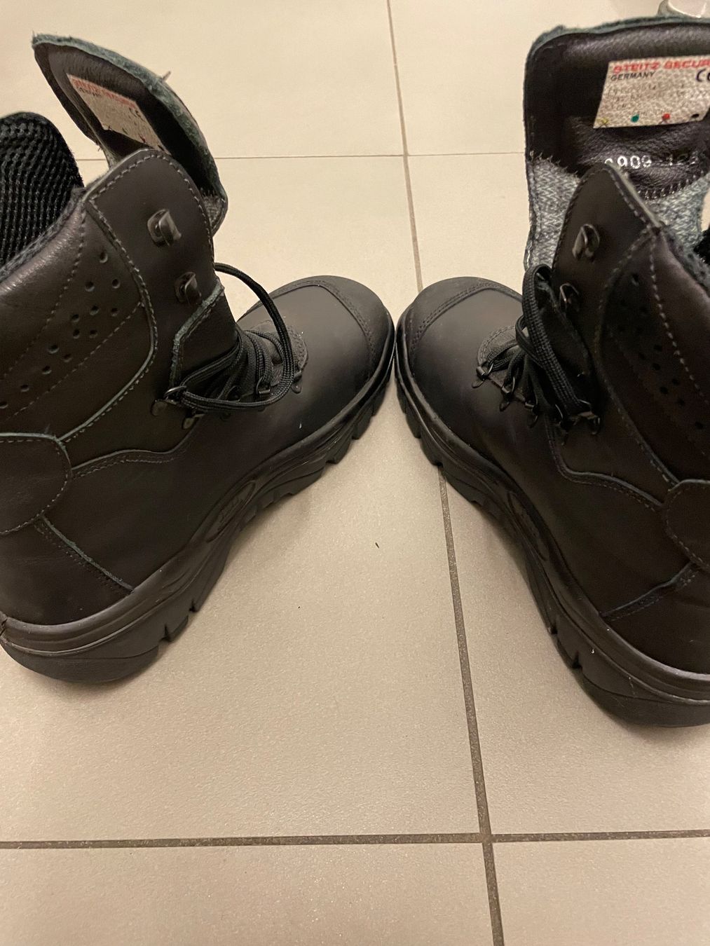 Herrenschuhe: GORETEX reinforced leather boots – Neu (gemäss Beschreibung) aus Morbio Inferiore von fla- 2