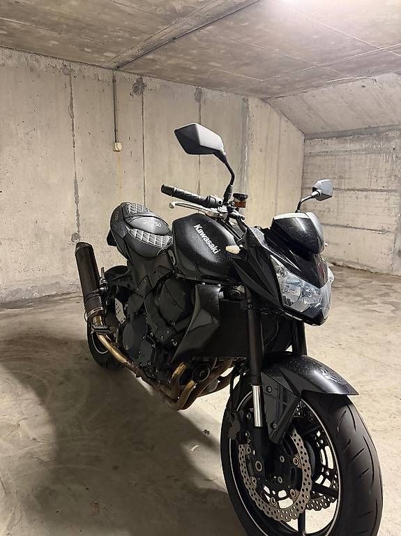 Strasse: Moto – Gebraucht aus Petit lancy von art_f96l