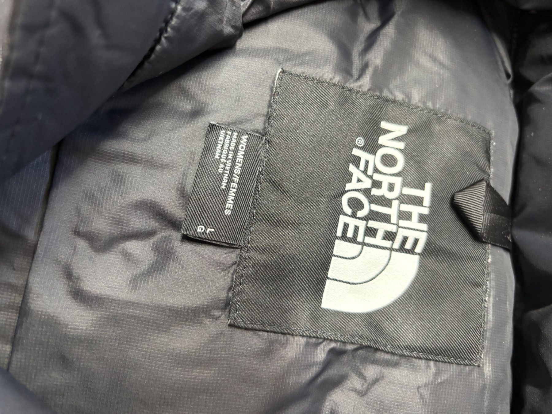 North Face Jacken: North face – Neu und originalverpackt aus Pully von Kalissa 3