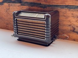 Radio à lampes / Röhrenradio Philips 209U