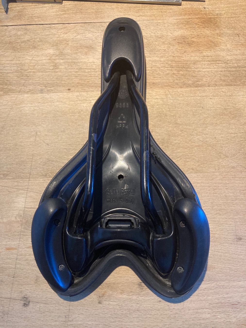 Selle Italia Pezzi di ricambio: Selle Royal Viper Sattel /Stevens / Hamburg – Usato da Wallisellen venduto da HorstTennenbaum 4