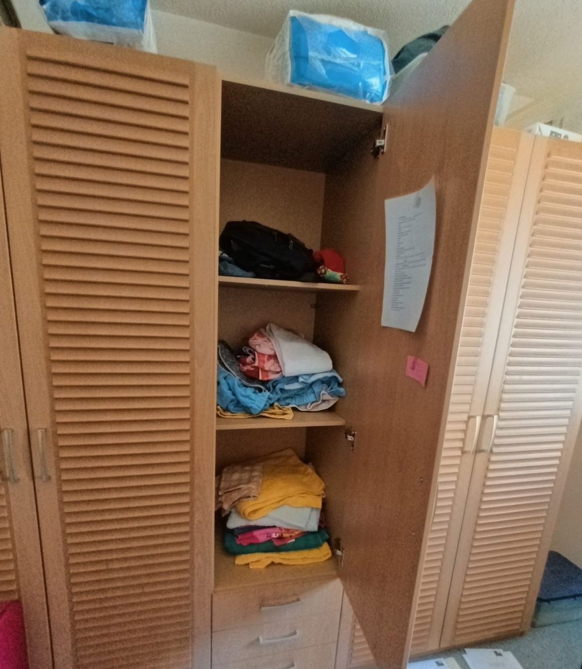 Schränke: Schrank mit Spiegel – Gebraucht aus Bischofszell von thomasfrei3 1