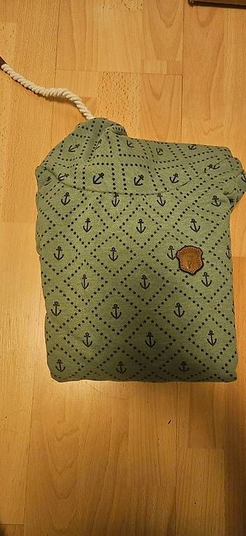 Pullover & Sweatshirts: Naketano Pulli Gr. S – Gebraucht aus Trimmis von _Jane_