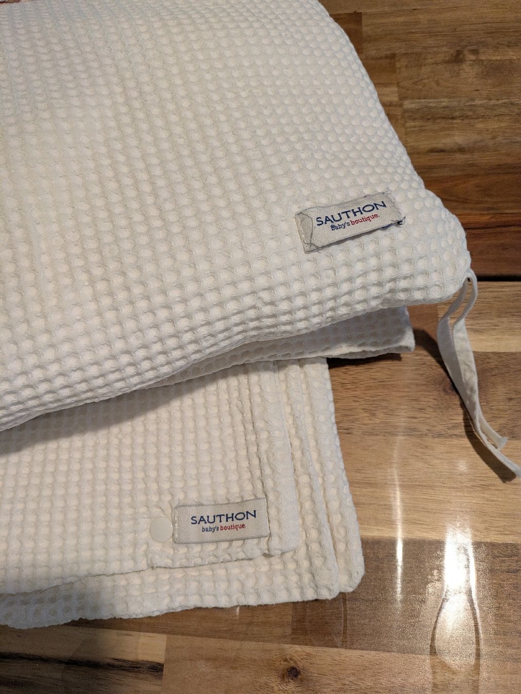 Ikea Letti: SUNDVIK, Lit bébé 60x120 cm avec matelas et accessoires – Usato da Le Mont-sur-Lausanne venduto da elv_yyl8 7
