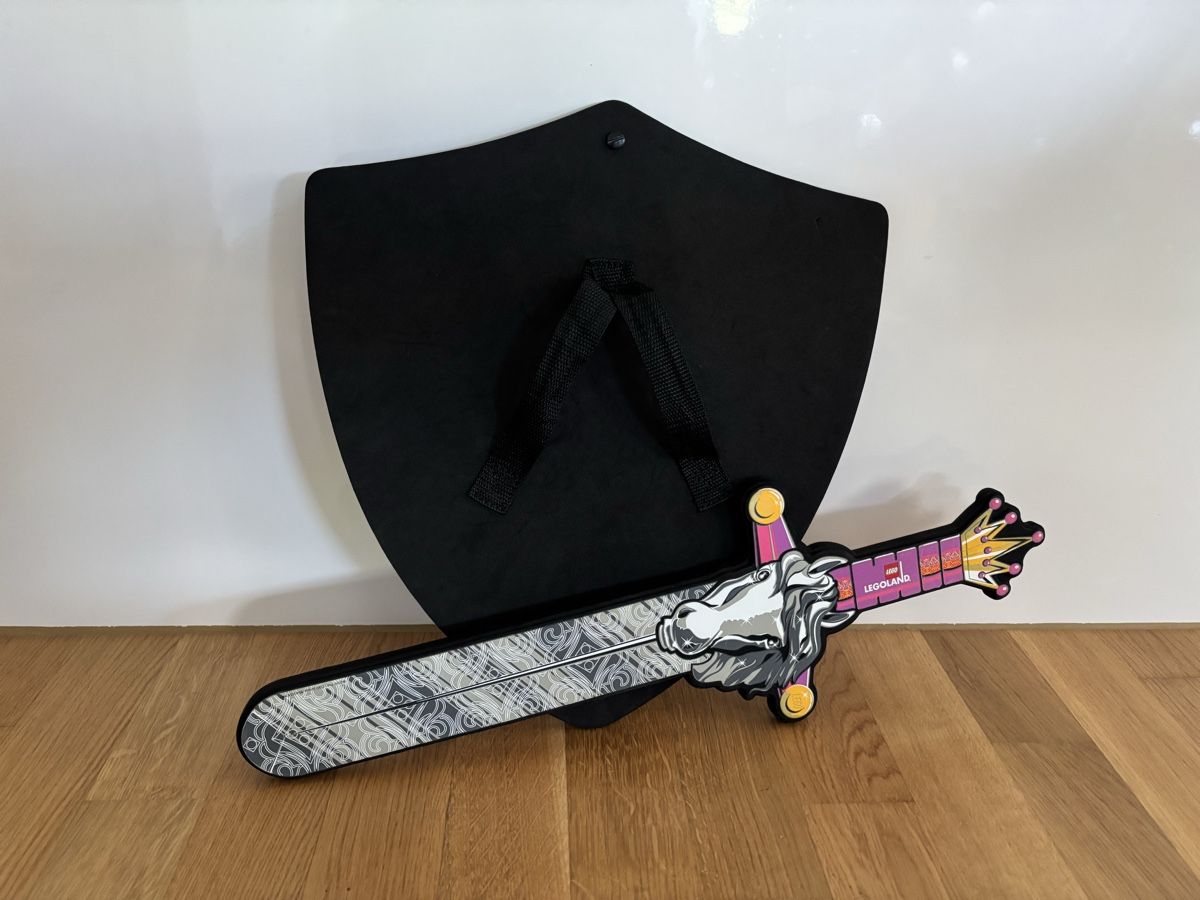 Lego Spielzeuge: Lego foam shield and sword – Neu (gemäss Beschreibung) aus Würenlos von sue_wp8k 1