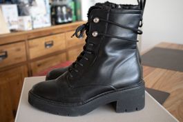 Tamaris Lace-up ankle boots