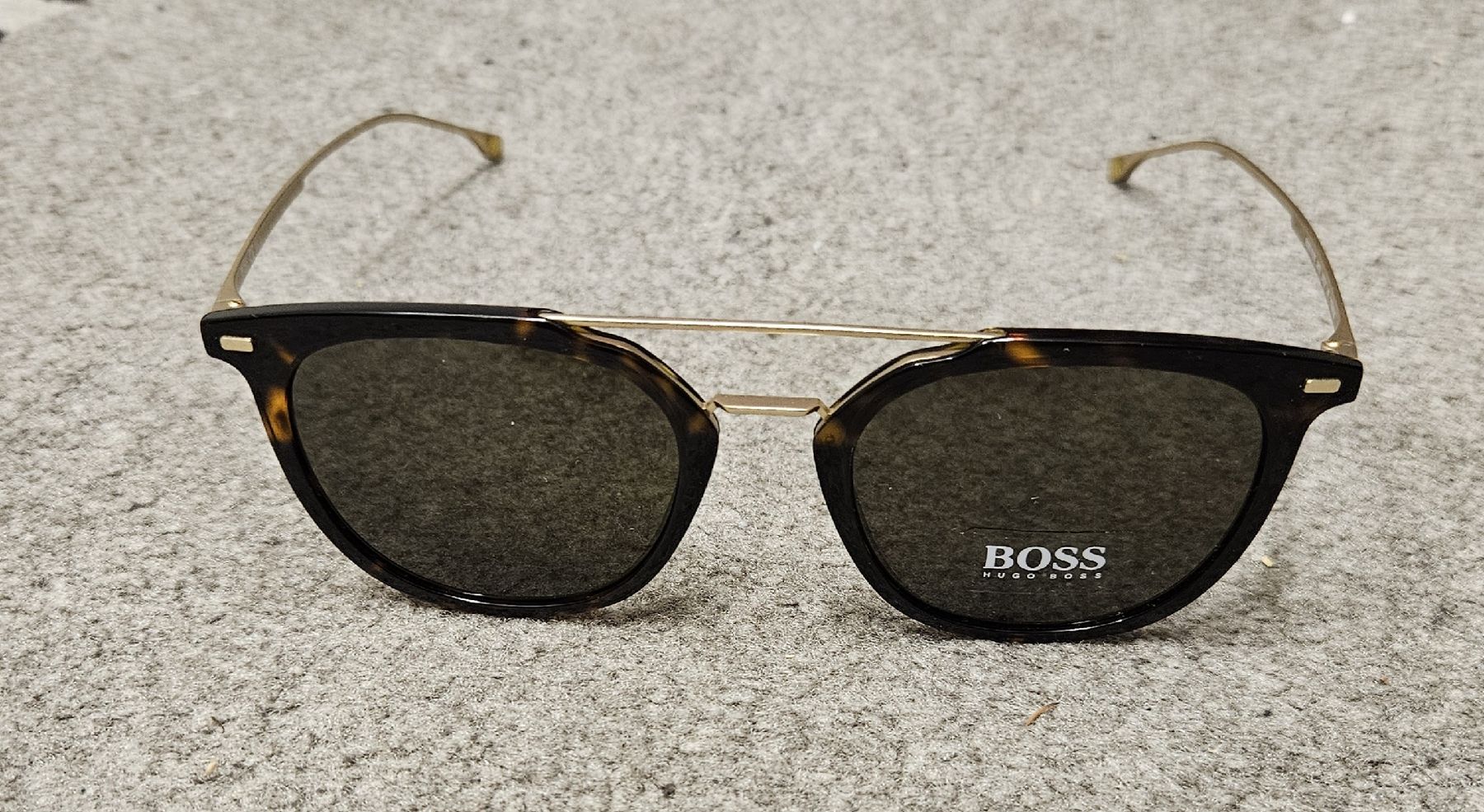 Hugo Boss Brillen & Gläser: Hugo Boss Herren Sonnenbrille 1013/S – Neu (gemäss Beschreibung) aus Dachsen von Topparts1