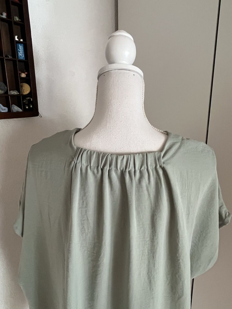 Camicette: Chicoree Oversizebluse Gr. L salbei – Usato da Herrenschwanden venduto da Kamel1 2