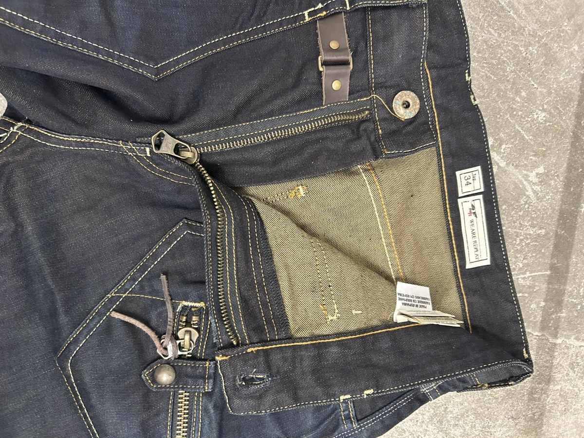 Replay Jeans: We are Replay Jeans neu – Gebraucht aus Bern von floorball_zoro 3