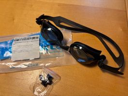 Zwei Schwimmbrillen mit Korrektur -2