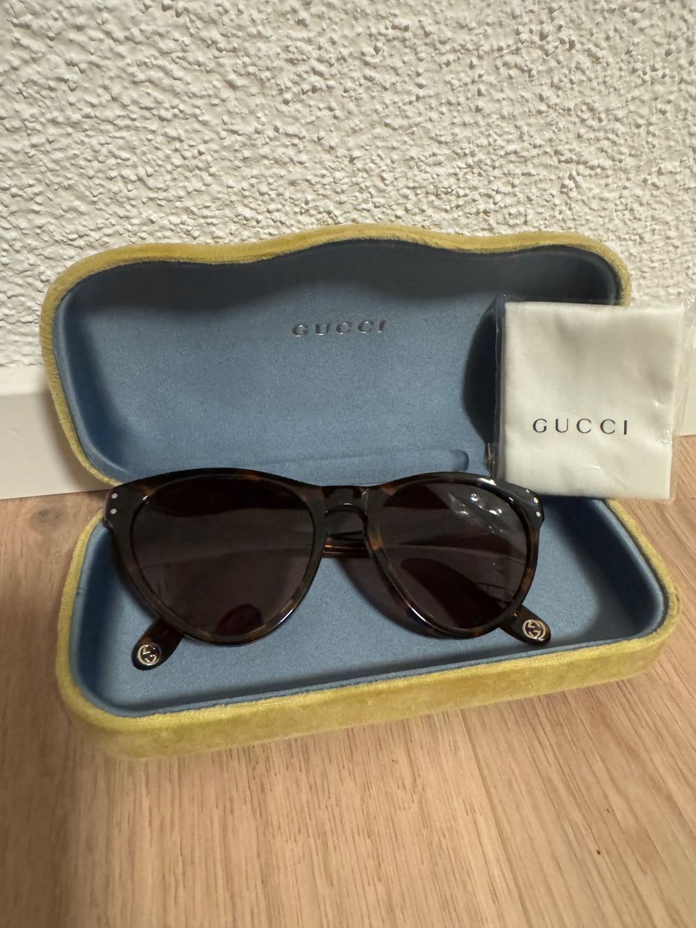 Gucci Occhiali & Lenti: Gucci Sonnenbrille – Nuovo (secondo la descrizione) da Rupperswil venduto da nes_qs52 1