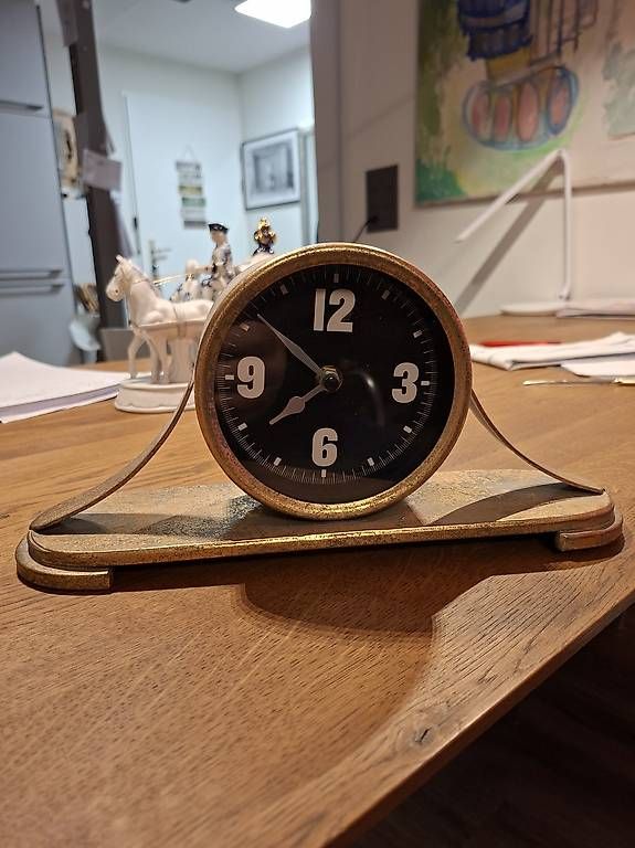 Orologi da terra & Orologi da parete: Dekorative Tischuhr – Usato da Jona venduto da Saentisjerry