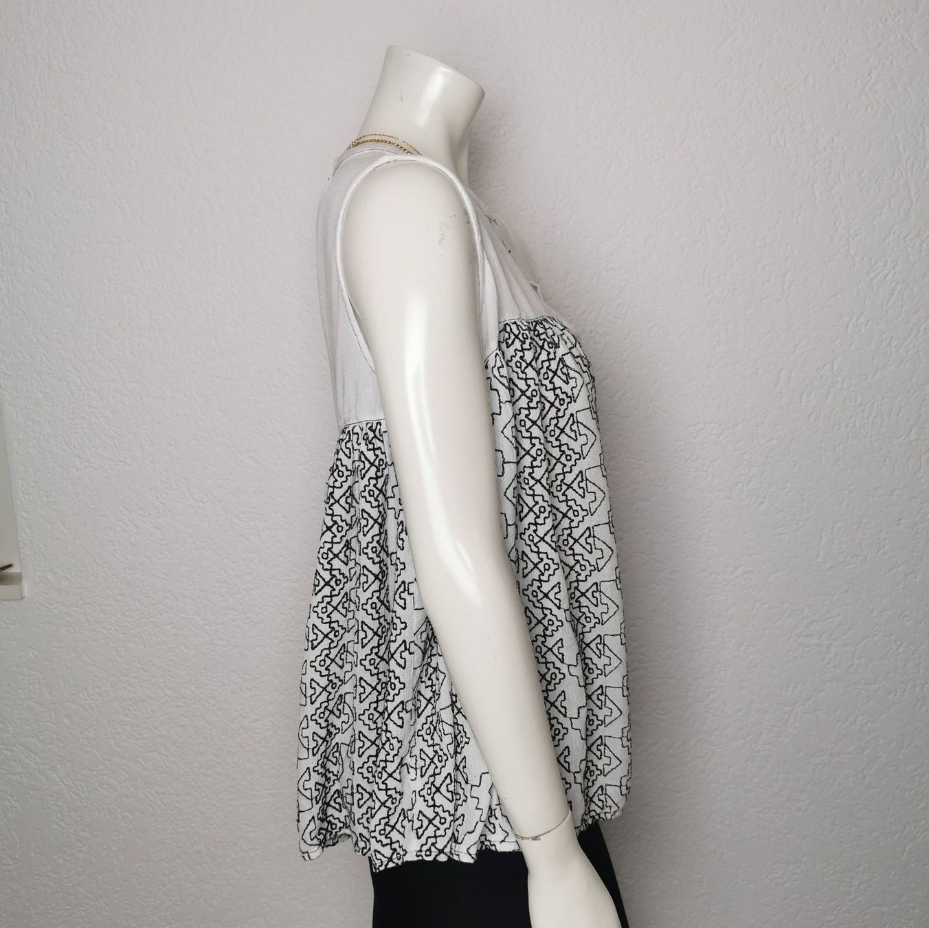 Camicette: Ethno Bluse / Top / Oberteil weiss mit Muster Boho - M – Usato da Wettingen venduto da JasminL92-2 2