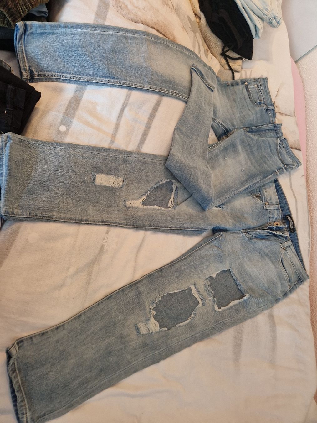 Jeans: 2 Jeans M – Neu (gemäss Beschreibung) aus Ebikon von kov_9vqb