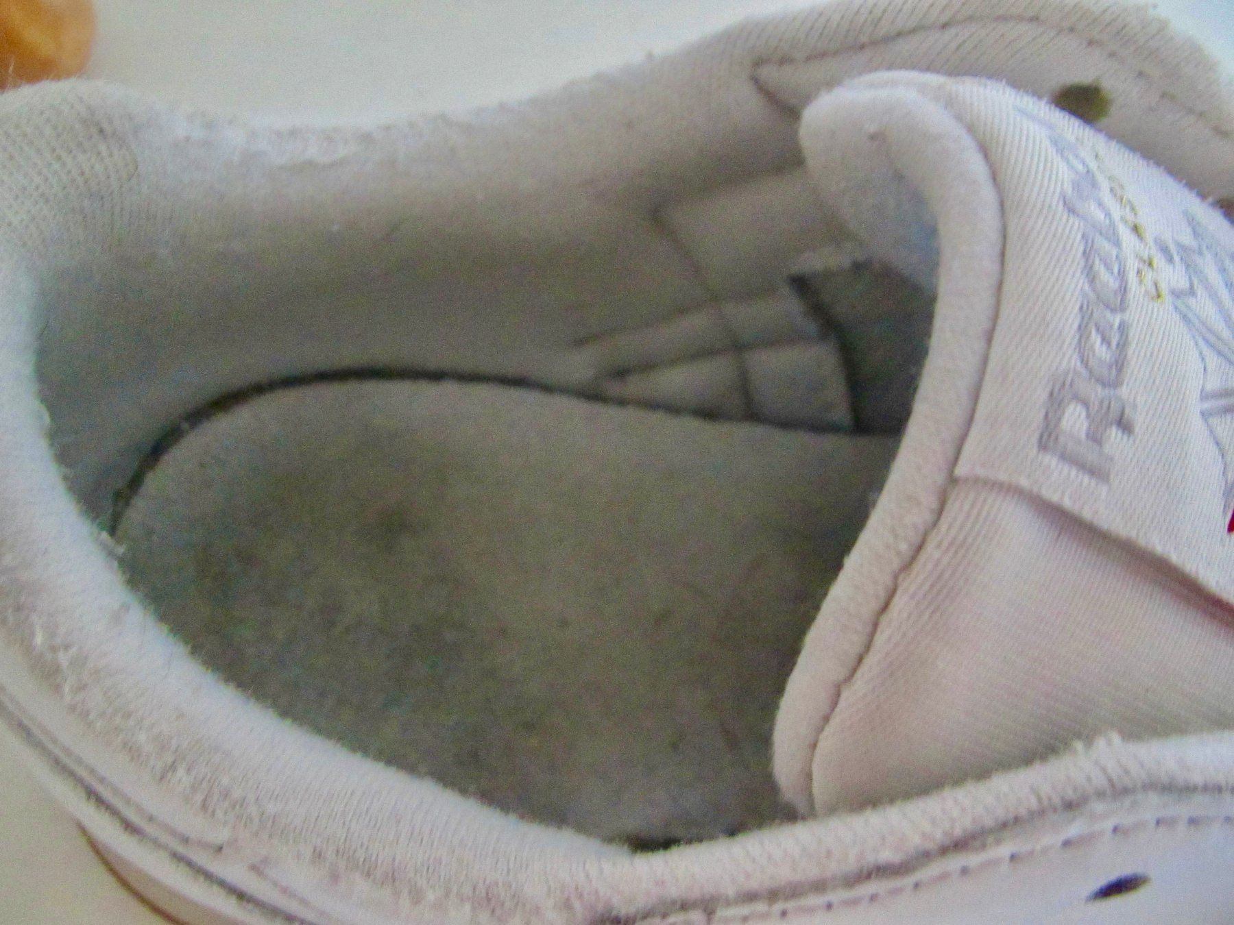Reebok Chaussures hommes: SNEAKER REEBOK 40,5 – D'occasion à Murten par Selliot 5