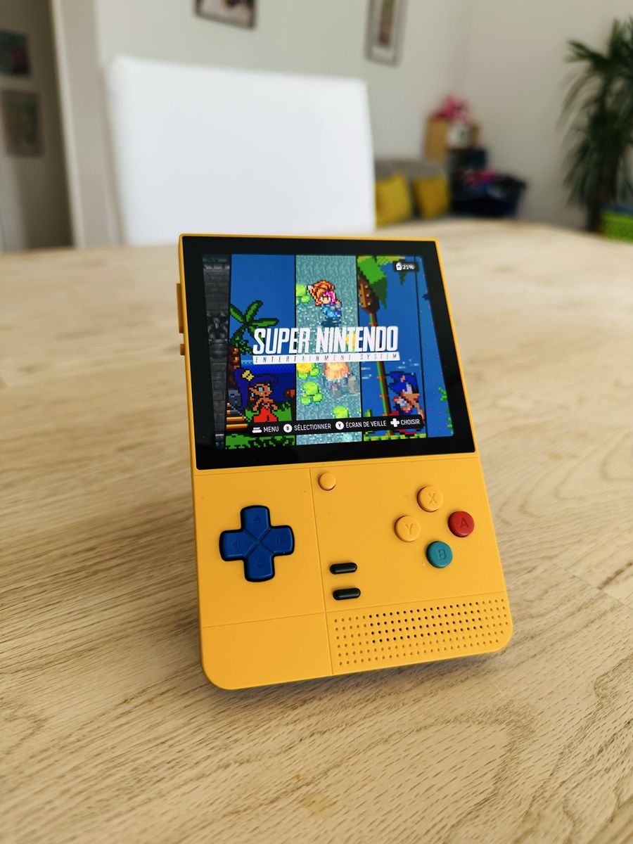 Retroid Console: Retroid Pocket Classic Yellow - Retrogaming handheld – Nuovo (secondo la descrizione) da Gland venduto da ManRay11