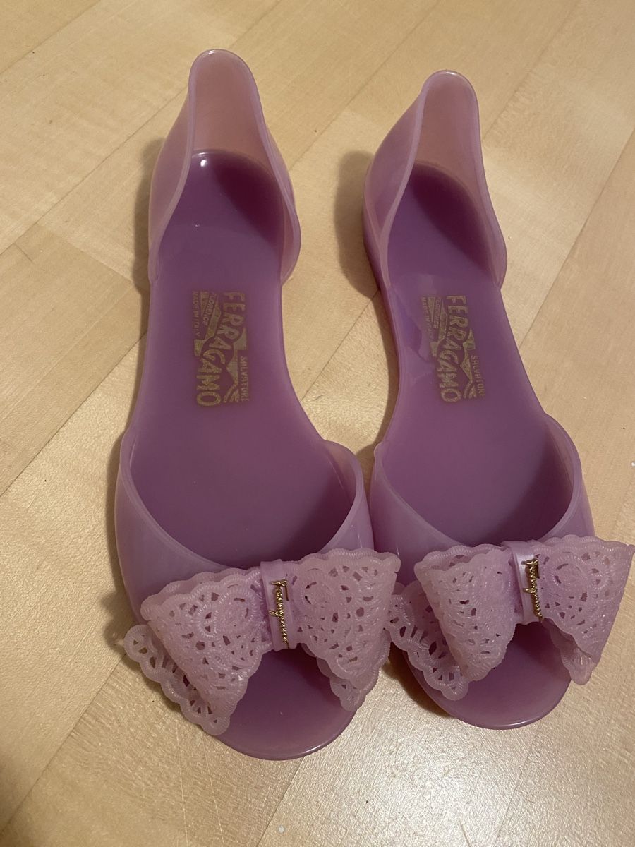 Salvatore Ferragamo Scarpe da donna: Ferragamo Jelly Flats Sandalen 38  – Usato da Gümligen venduto da zeusone1