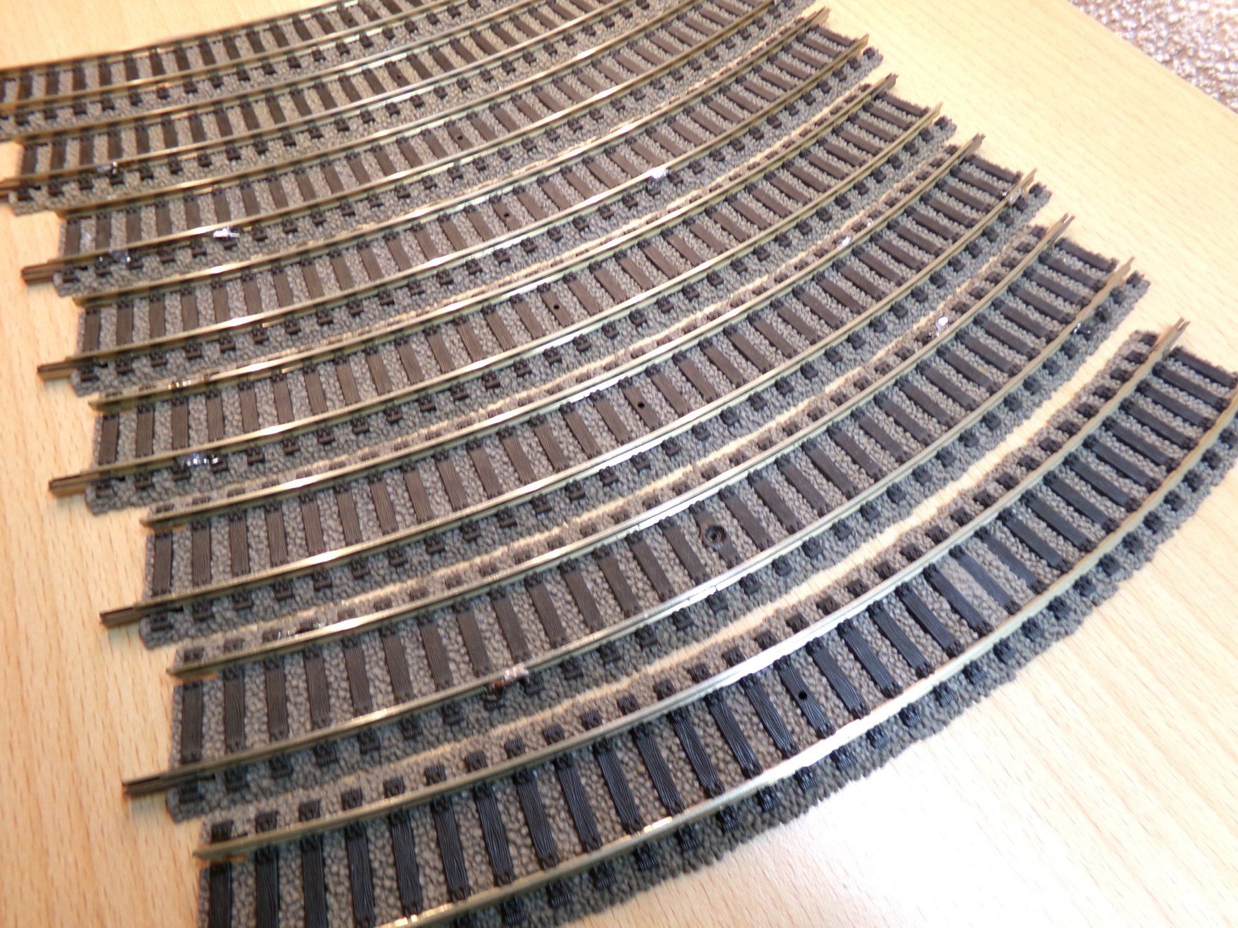 Fleischmann Modelleisenbahnen: Fleischmann H0 Profigleis 8x6120 mit Lötspuren – Gebraucht aus Hombrechtikon von Se9 1
