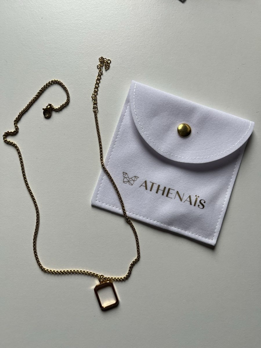 Colliers: Collier – Neuf avec emballage d'origine à Montsevelier par Duna2210 1