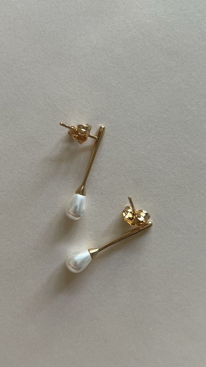 Ohrringe & -stecker: Orecchini pendenti perla dorati – Neu und originalverpackt aus Lugano von yul_fhg2 4