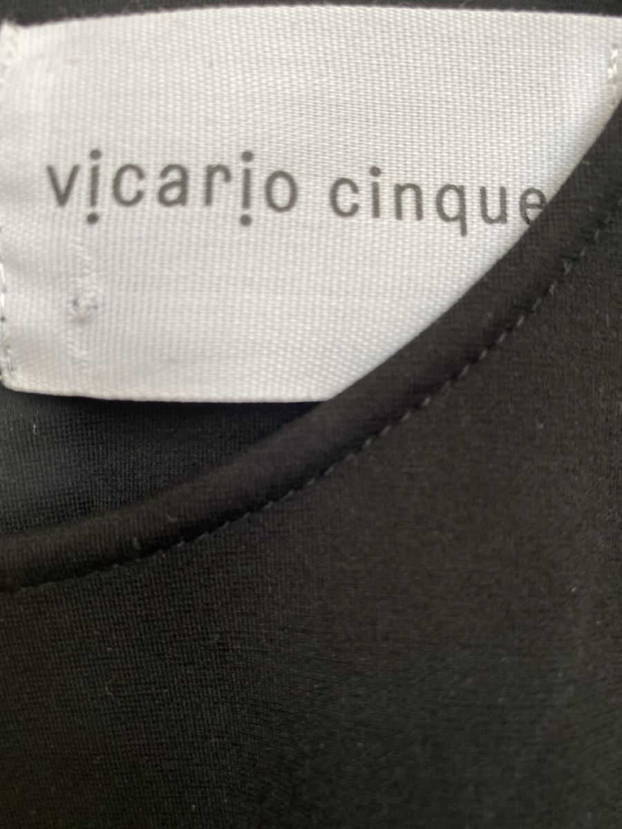 Cinque Blusen: Vicario Cinque Bluse schwarz, Gr. S, Neuwertig – Gebraucht aus Fällanden von Melinazh 1