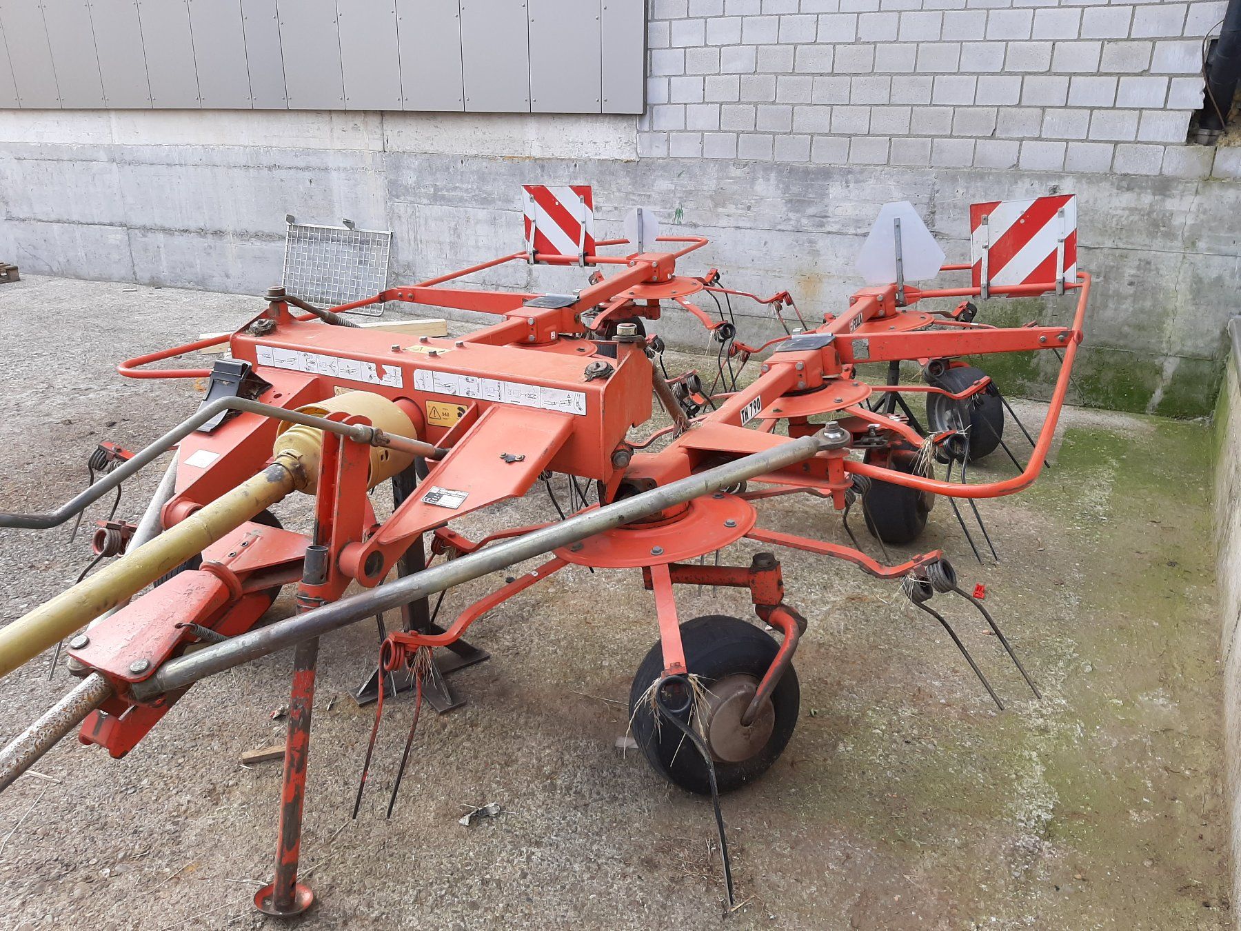 Fella Toutes les machines: Kreiselheuer Fella TH 790 – Défectueux à Andwil SG par suttergmbh