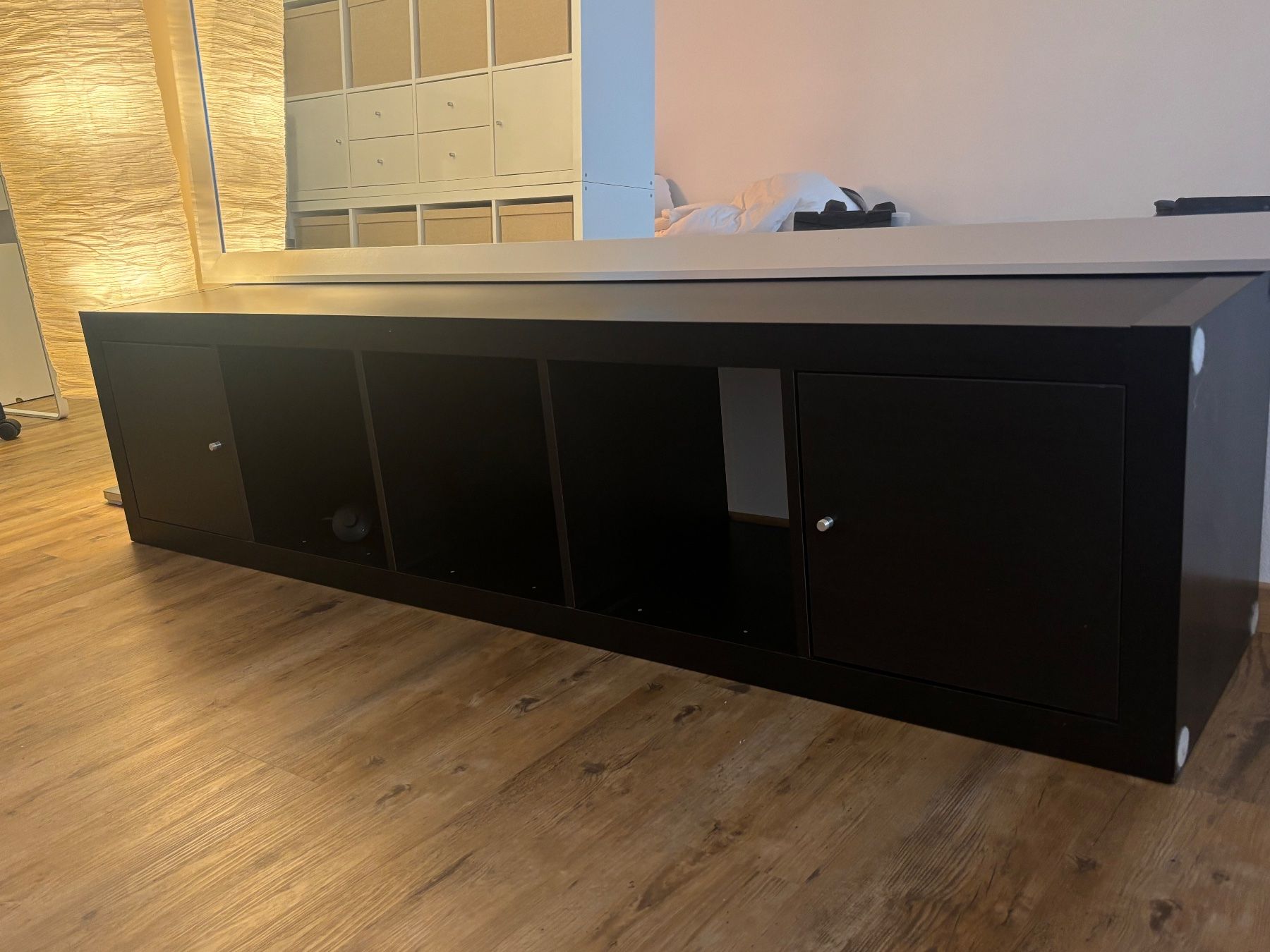 Ikea Scaffali: Expedit Regal  black shelf 1x5 – Usato da Luzern venduto da mon_6rzf 1