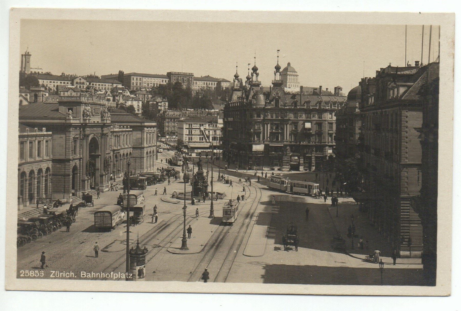 Cartoline postali: ZÜRICH Bahnhofplatz - Tram - Kutsche – Nuovo (secondo la descrizione) da Jona venduto da philajona