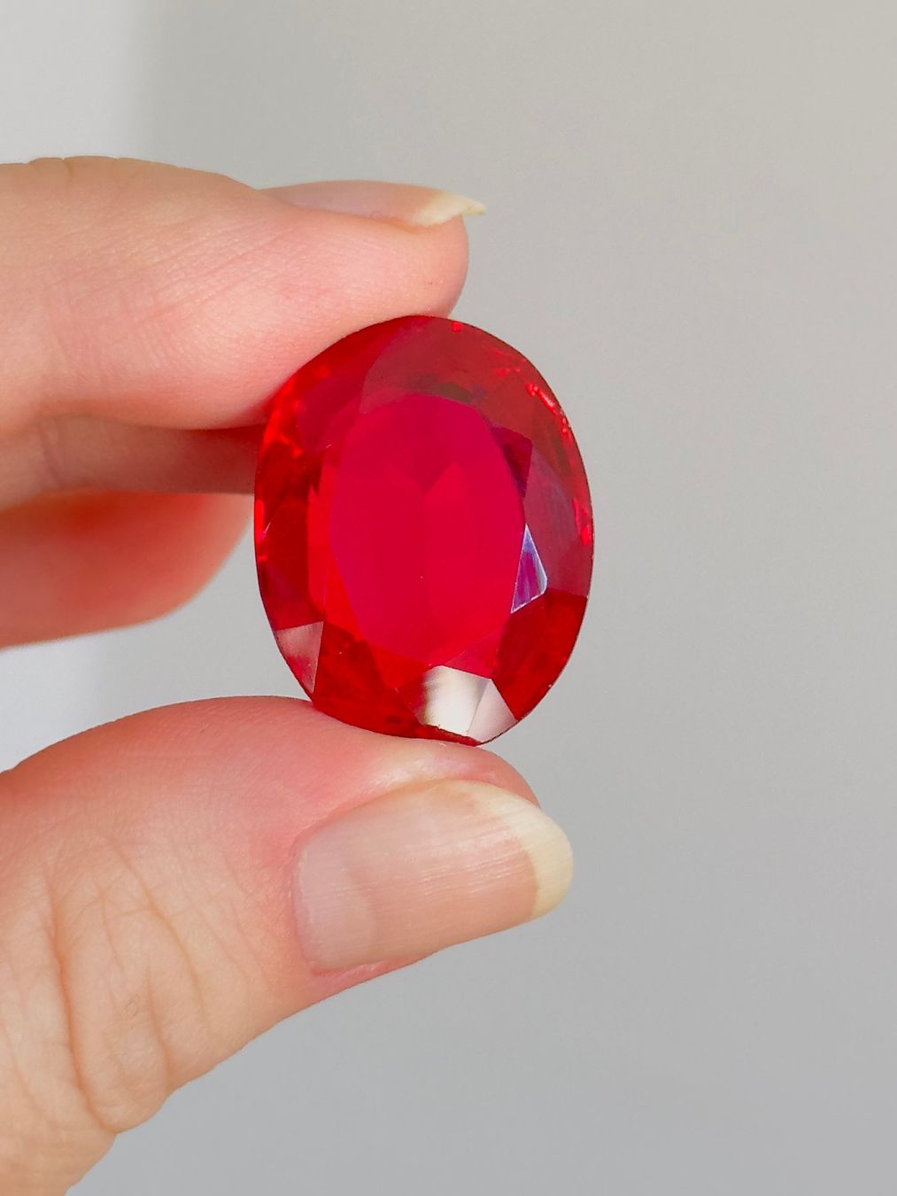 Pietre preziose: Certified 43.40 Ct – Nuovo e nell'imballaggio originale da Genève venduto da AWWA 8