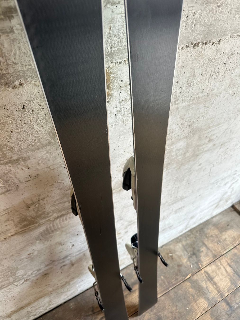 Blizzard Sci: Blizzard Kinderski 130CM – Usato da Emmenbrücke venduto da karkarkar 4