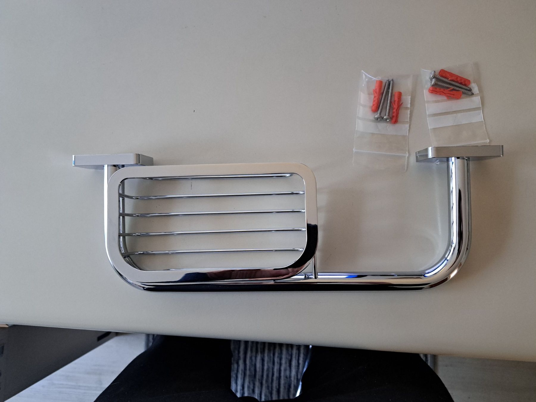 Supporti a parete: Bodenschatz BA14VC174 Wannengriff – Nuovo e nell'imballaggio originale da Tegerfelden venduto da Spick67 4