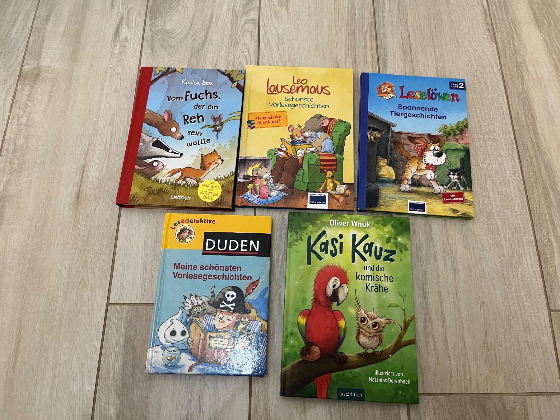 Libri: 5 verschiedene Vorlesebücher – Usato da Aeugst am Albis venduto da familie.schank