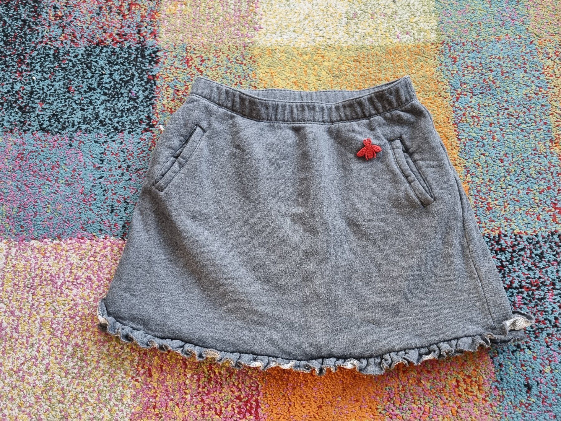 Gucci Kleider & Röcke: Gucci Rock 128 – Gebraucht aus Bad Zurzach von Mfritzli