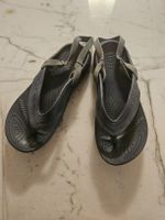 Sandalen Crocs dunkelblau Flipflop Zehentrenner Grösse 29/30