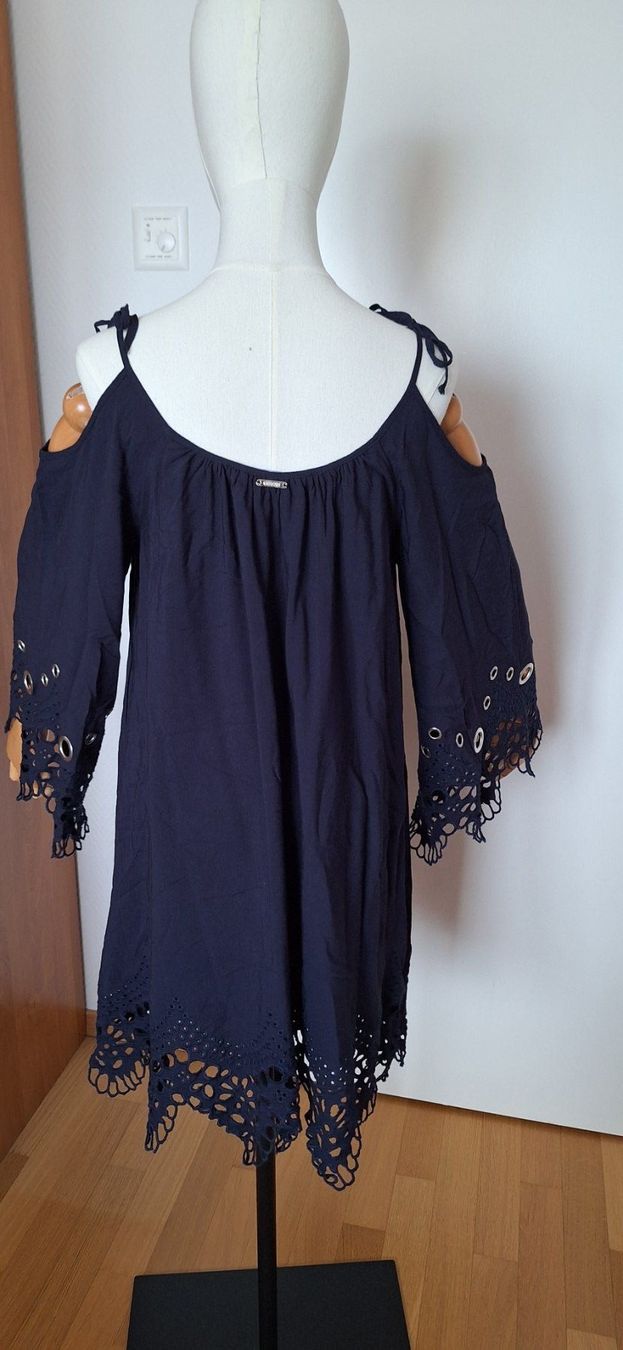 Guess Vestiti: Guess, robe / Kleid – Nuovo (secondo la descrizione) da Lussery-Villars venduto da pousinete02 4