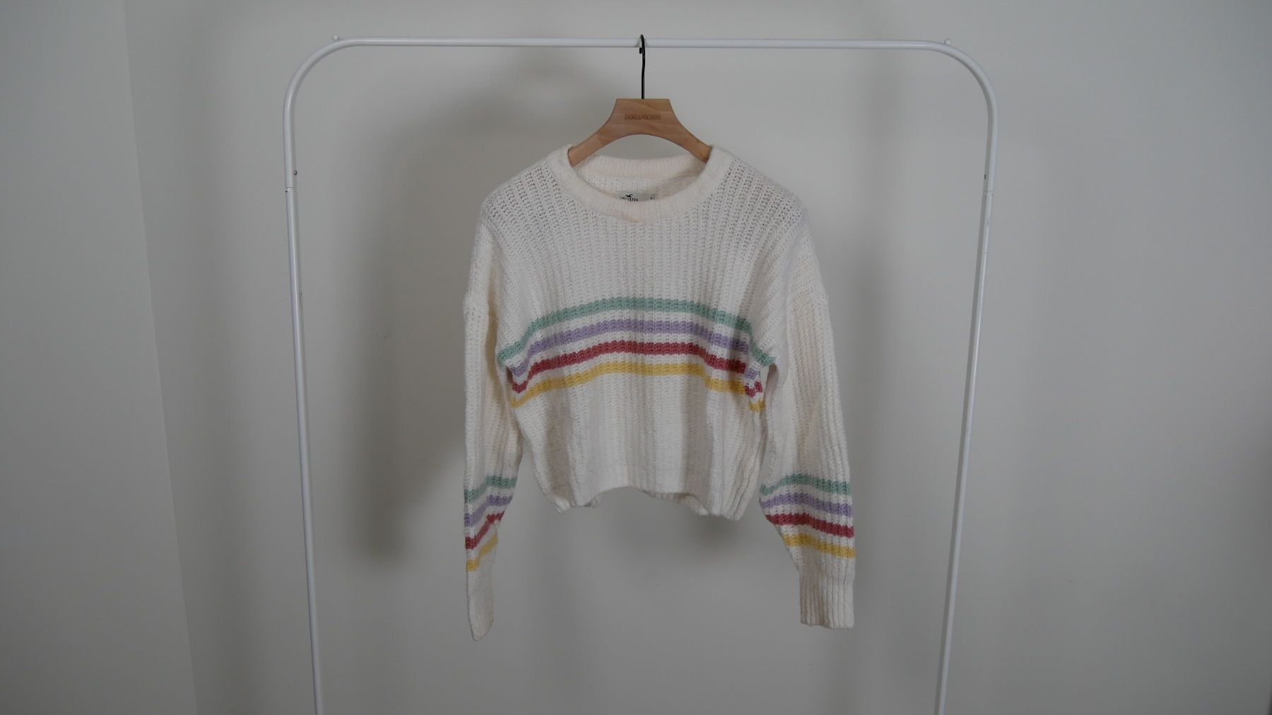 Hollister Maglioni & Felpe: Hollister Strickpullover Sweater Sweatshirt weiss Regenbogen – Nuovo (secondo la descrizione) da Zürich venduto da julia_vina